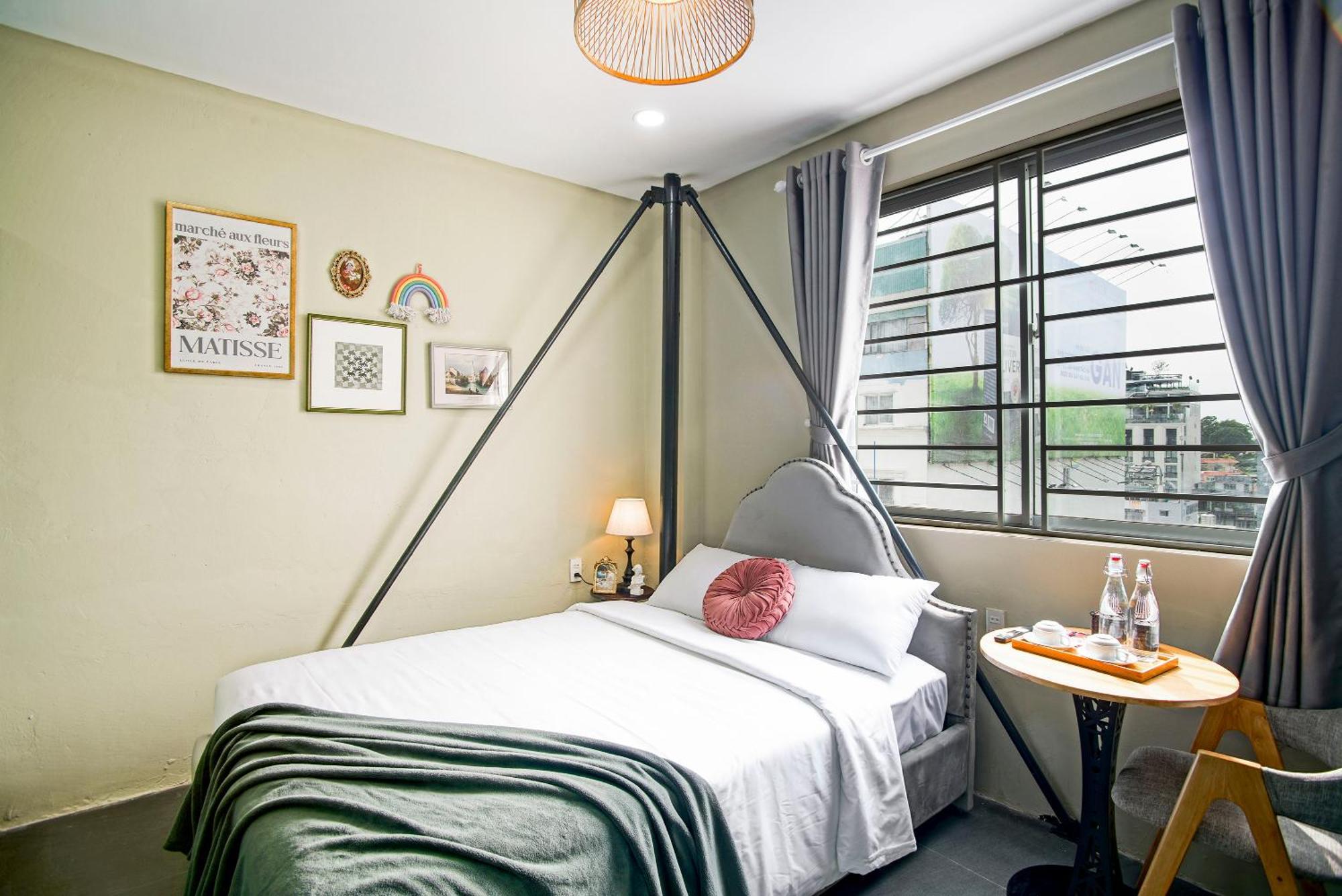 Khách sạn Sazi Ben Thanh Hcm 2*